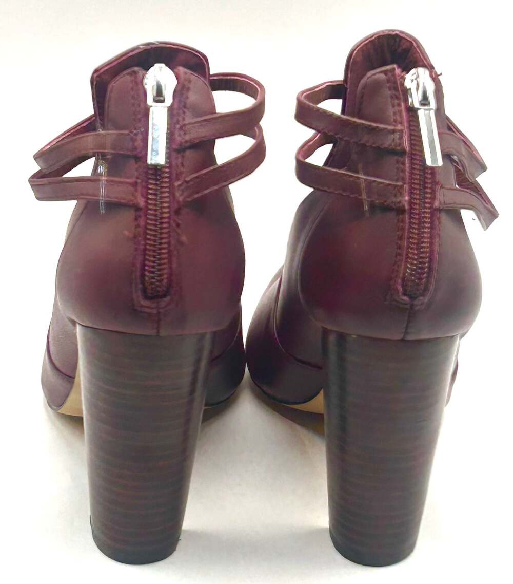 Burgundy Leather Cutout Ankle Boot Heels Size 8W - Picture 3 of 8